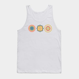 sculptural and artistic motif Tank Top